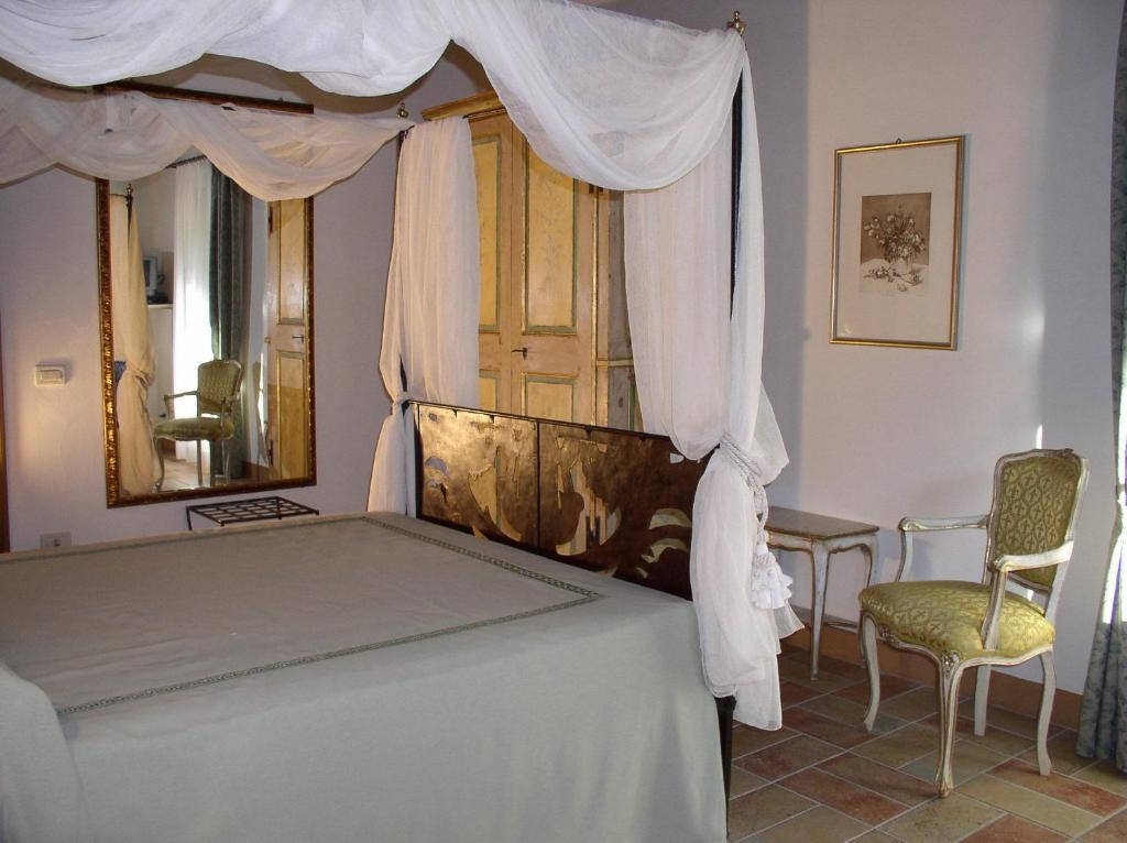 L'Arcadia Guest House Pietrasanta Bilik gambar
