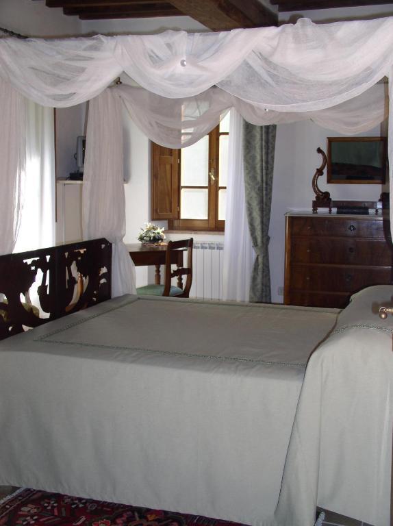 L'Arcadia Guest House Pietrasanta Bilik gambar